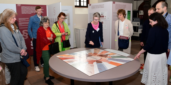 FührungSonderausstellungGagernmitMarianneBopp 06.05.2023 7